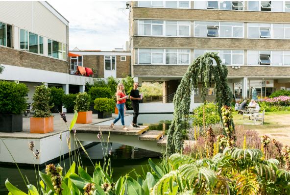 Canterbury Christ Church University