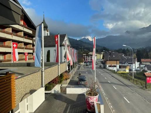 HTMi Switzerland