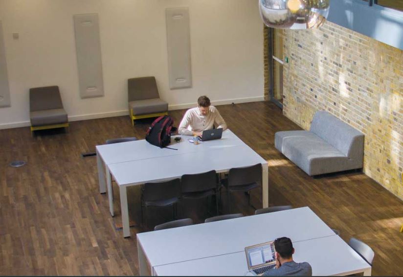 HULT International Business School