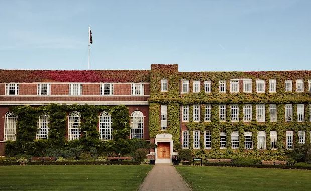 Regent’s University London
