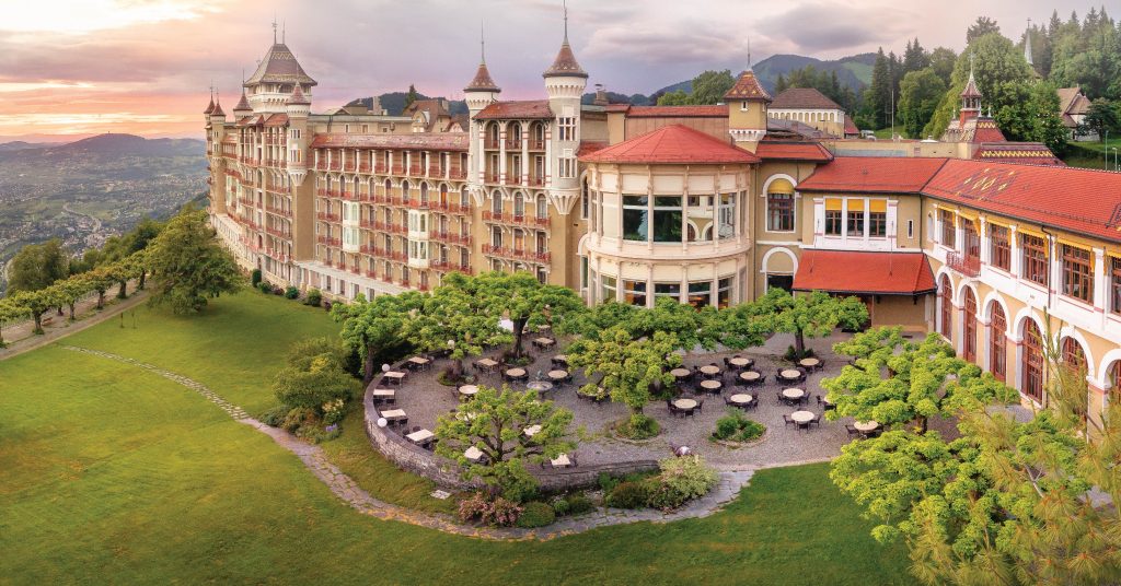 Swiss Hotel Management School (SHMS)